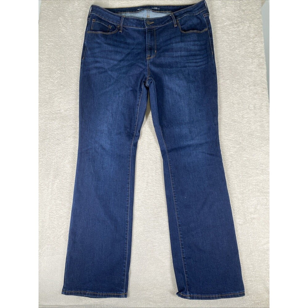 Old Navy Kicker Boot-Cut Jeans Womens 16 Blue Mid Rise Stretch Dark wash